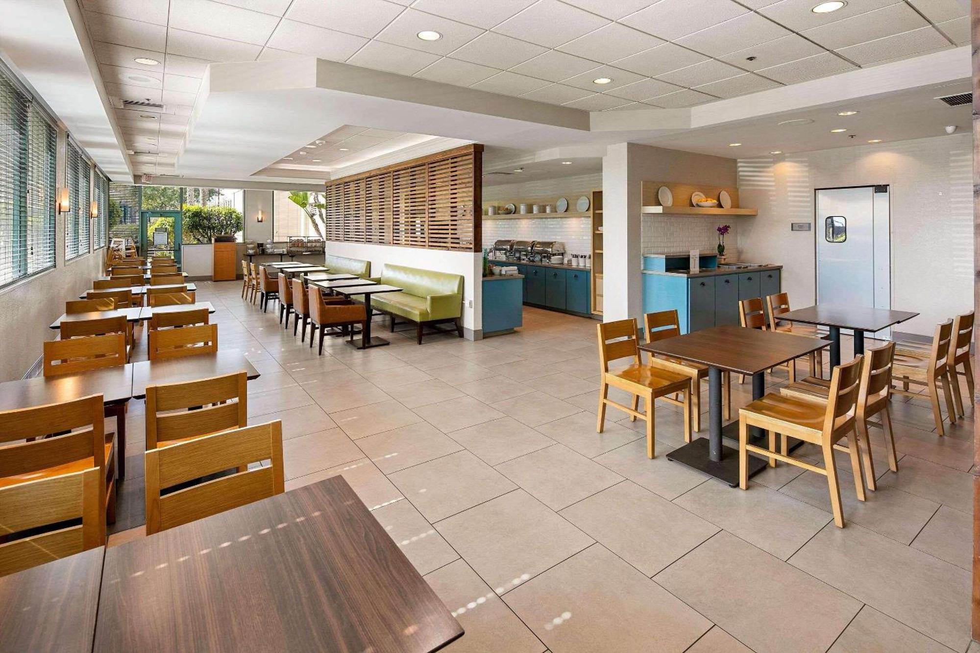 Country Inn & Suites By Radisson, San Diego North, Ca מראה חיצוני תמונה